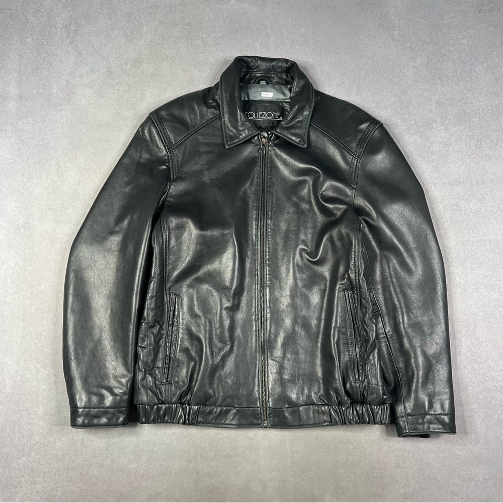 Vintage Black Leather Bomber Jacket - Zip Front